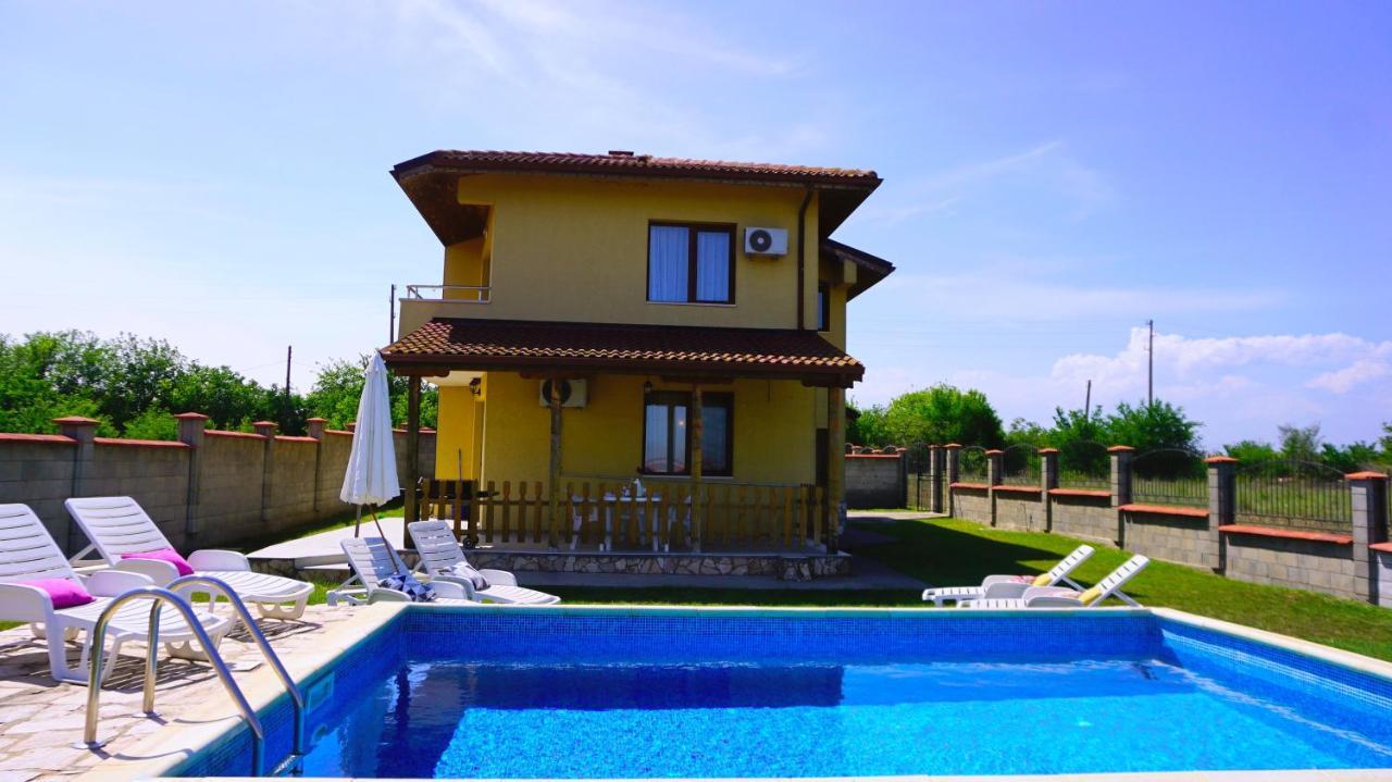 Вила Делфин - Villa Delfin Bŭlgarevo エクステリア 写真