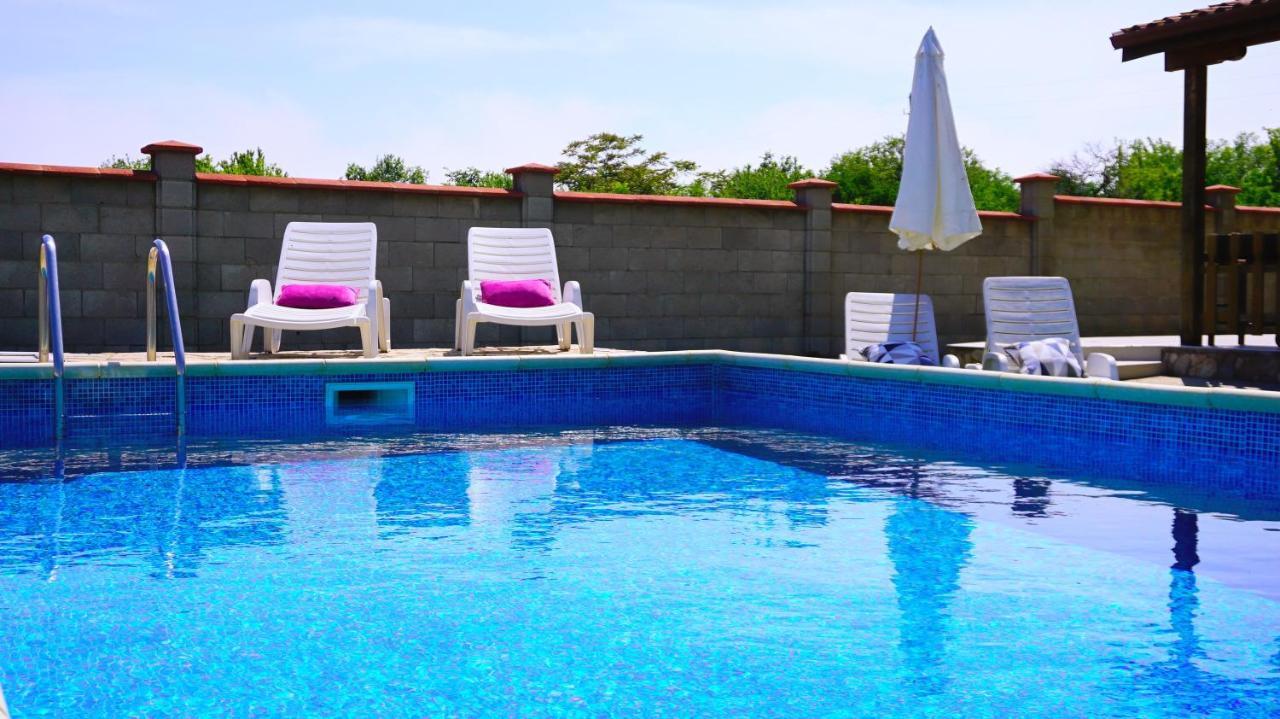 Вила Делфин - Villa Delfin Bŭlgarevo エクステリア 写真