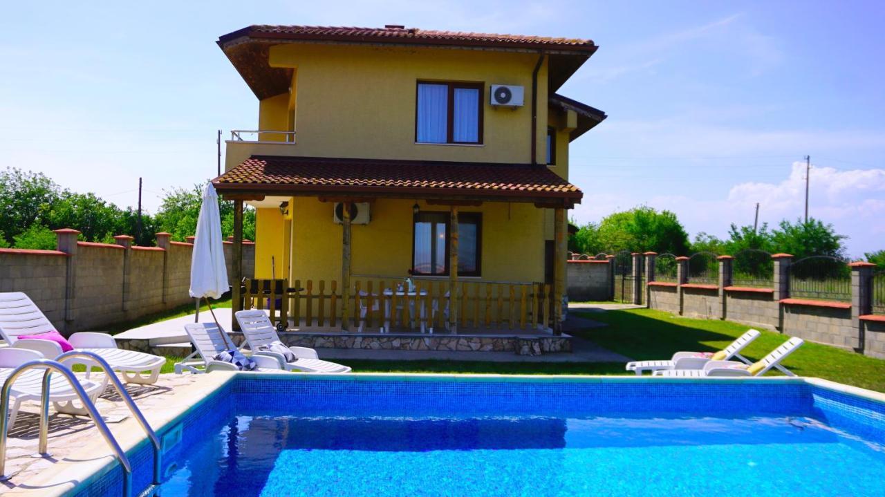 Вила Делфин - Villa Delfin Bŭlgarevo エクステリア 写真